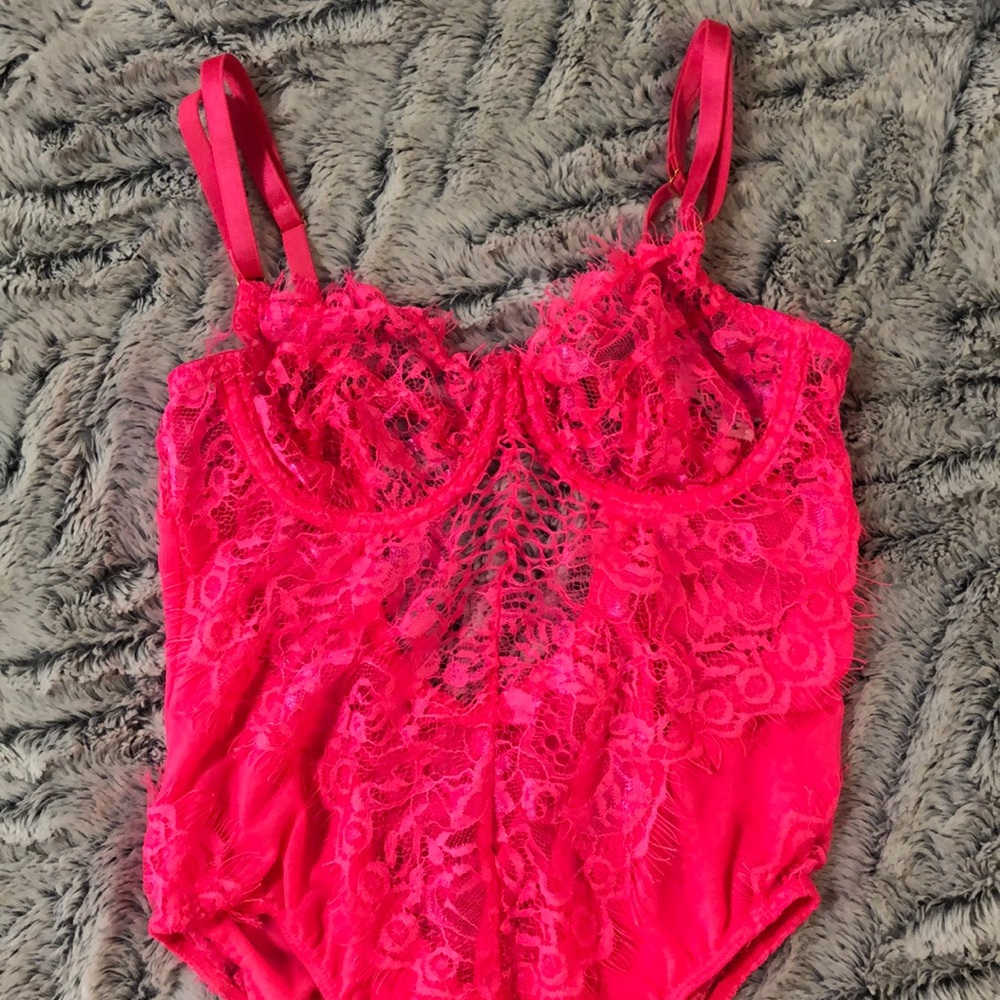 Neon Pink Lace Bodysuit π - Picture 4 of 8